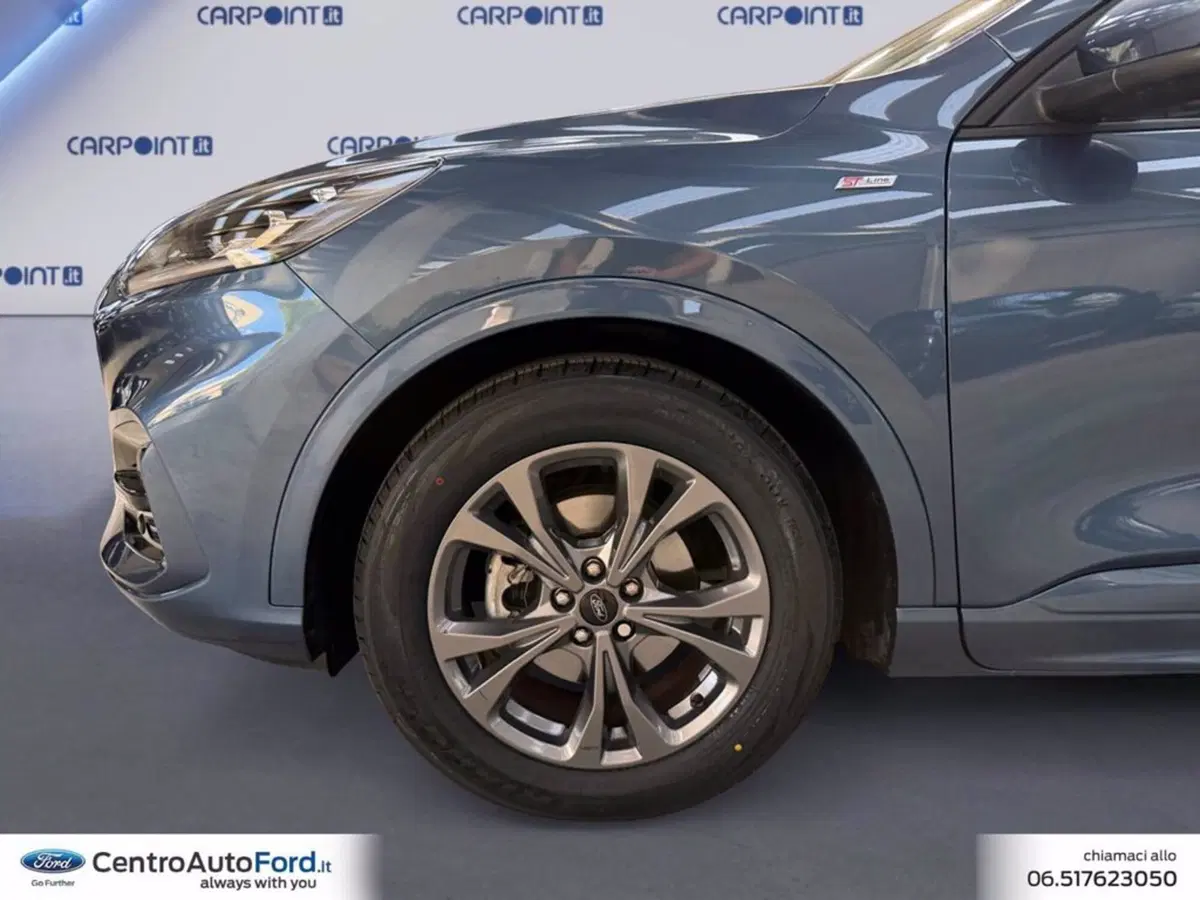 Ford Kuga usata a Roma (14)