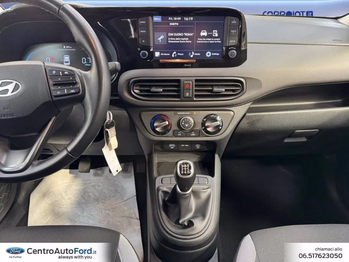 Hyundai i10 usata a Roma (11)