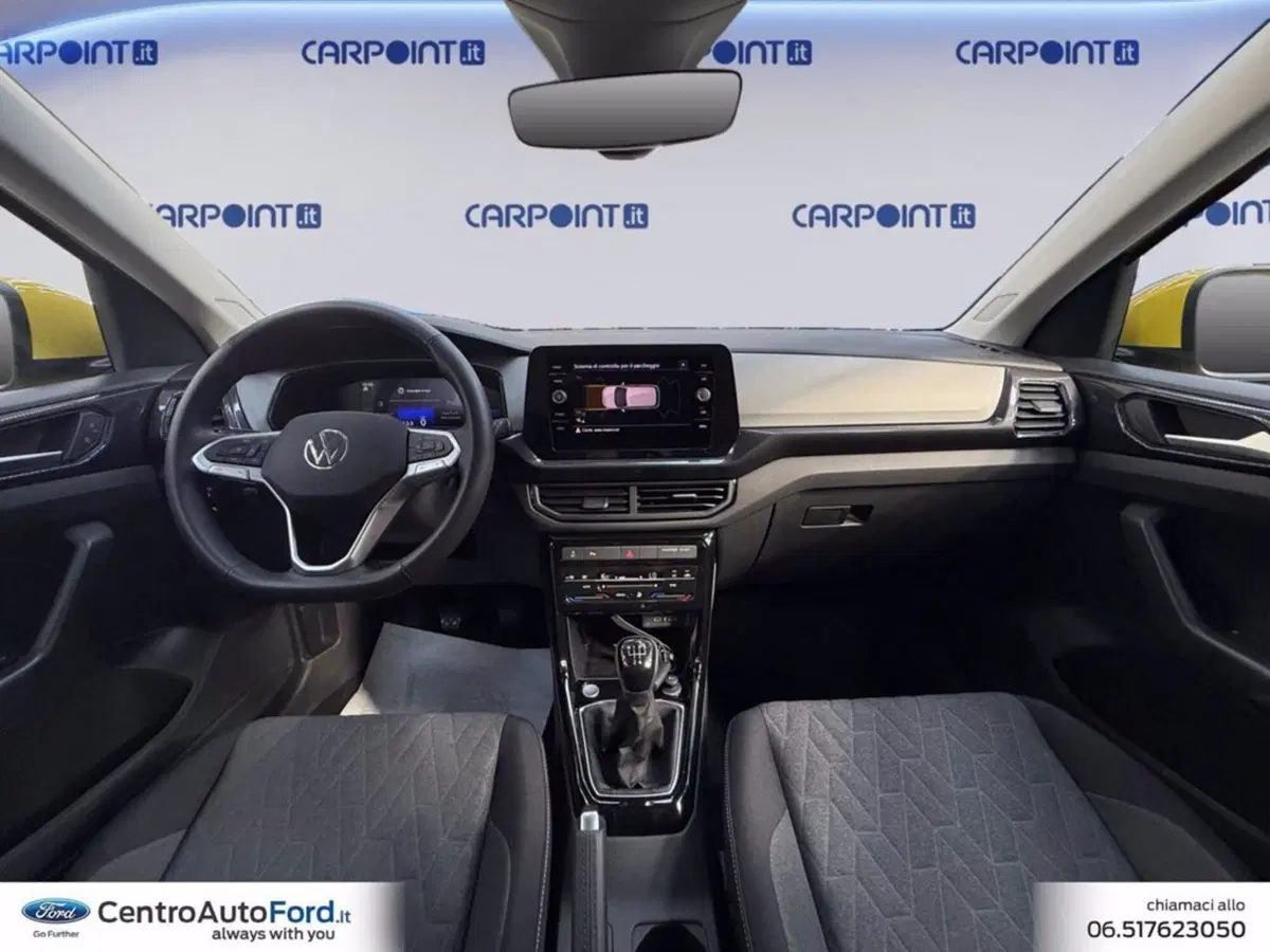 Volkswagen T-Cross usata a Roma (10)
