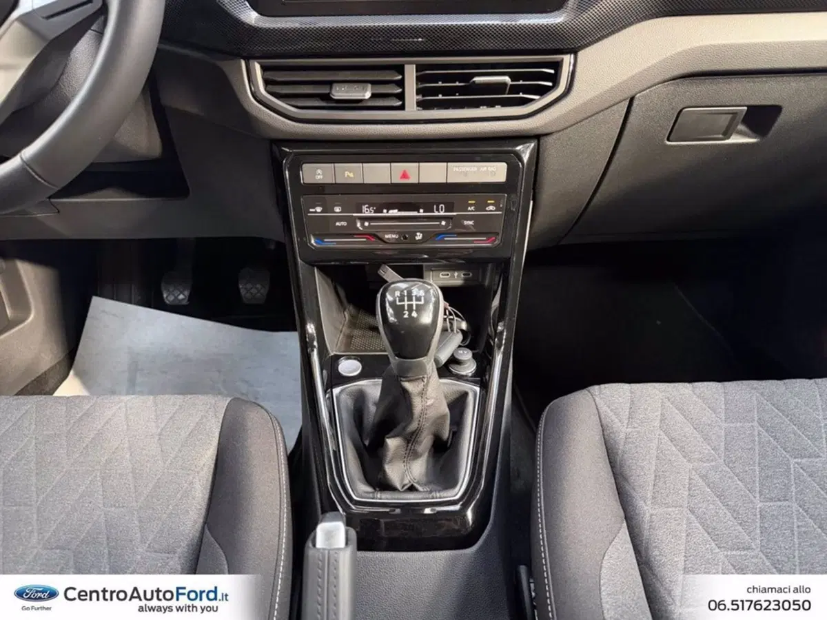 Volkswagen T-Cross usata a Roma (11)