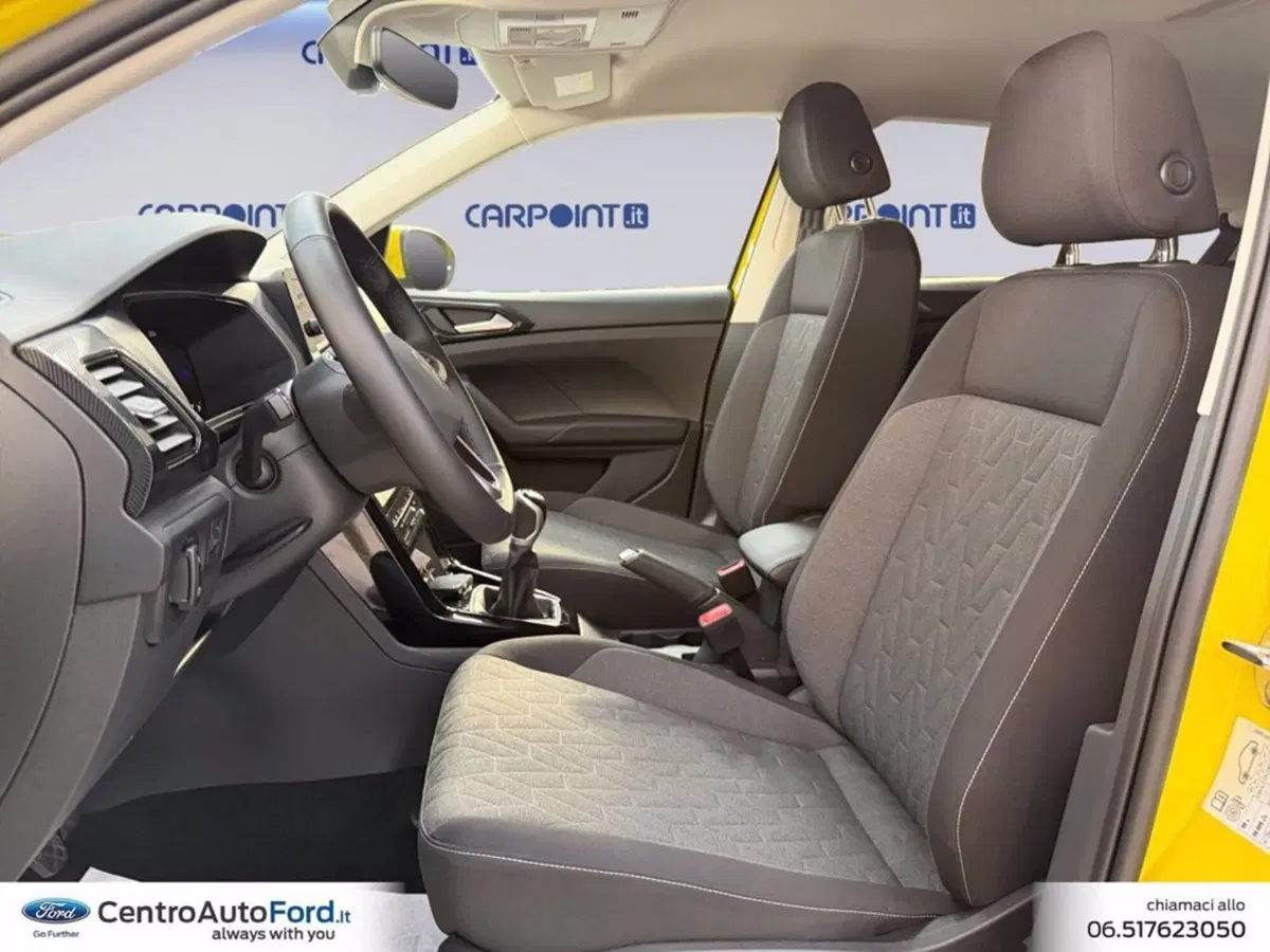 Volkswagen T-Cross usata a Roma (9)