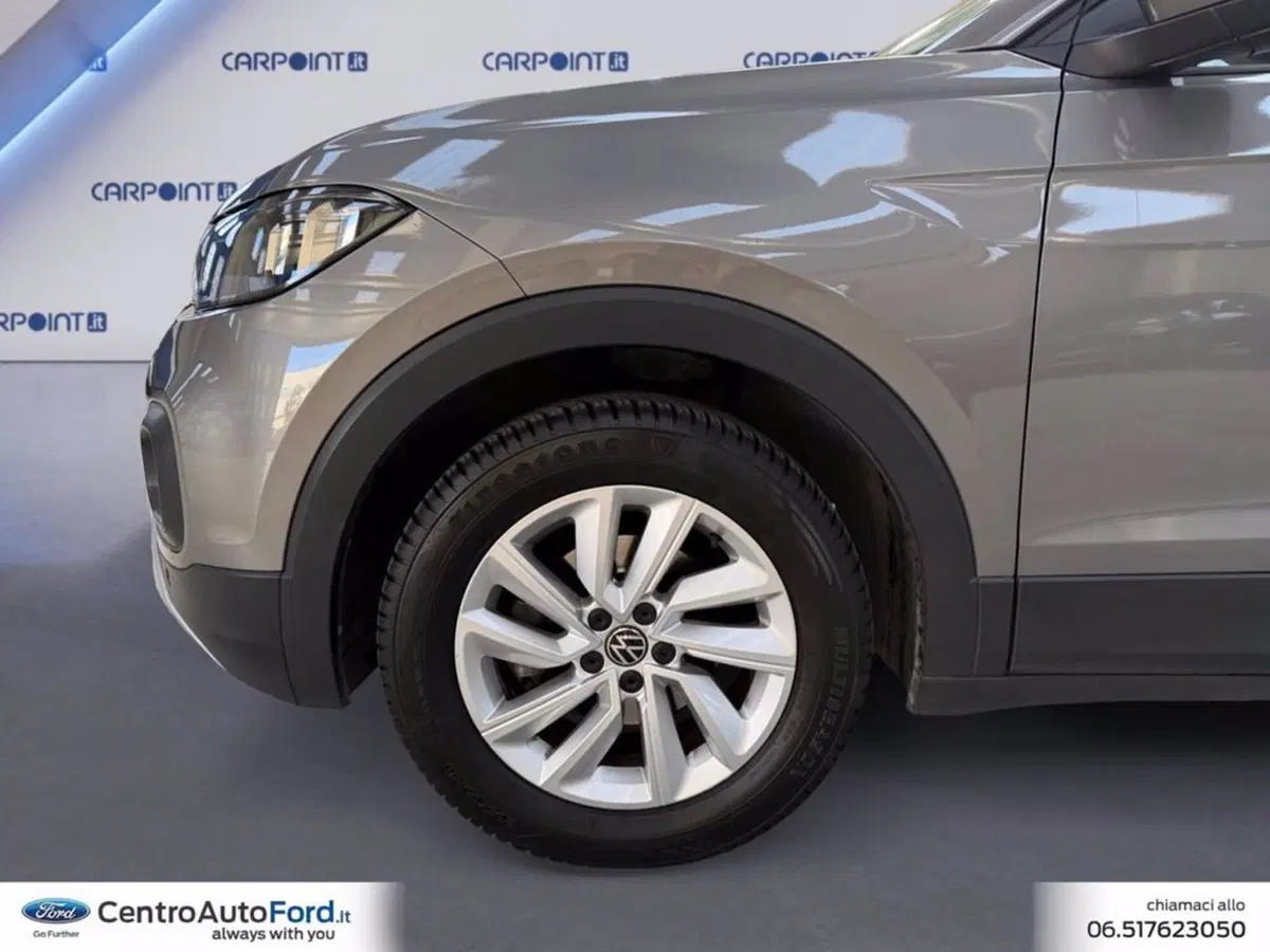 Volkswagen T-Cross usata a Roma (14)