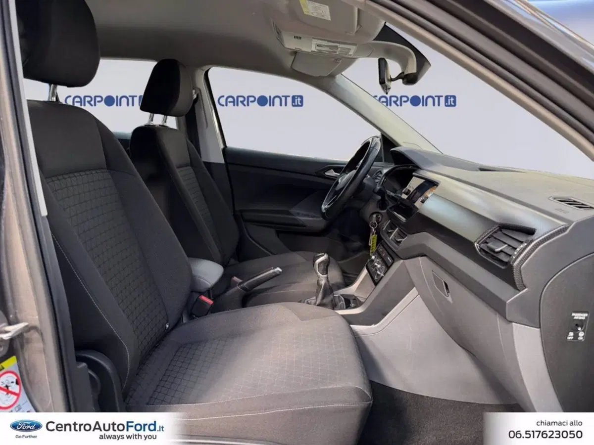 Volkswagen T-Cross usata a Roma (15)