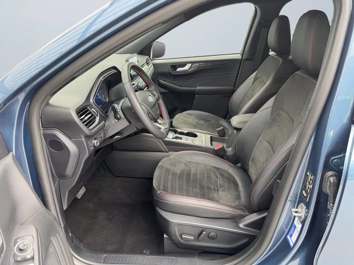 Ford Kuga usata a Milano (10)