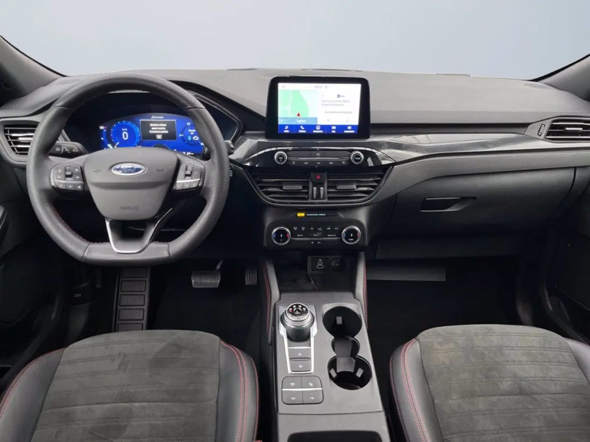 Ford Kuga usata a Milano (11)