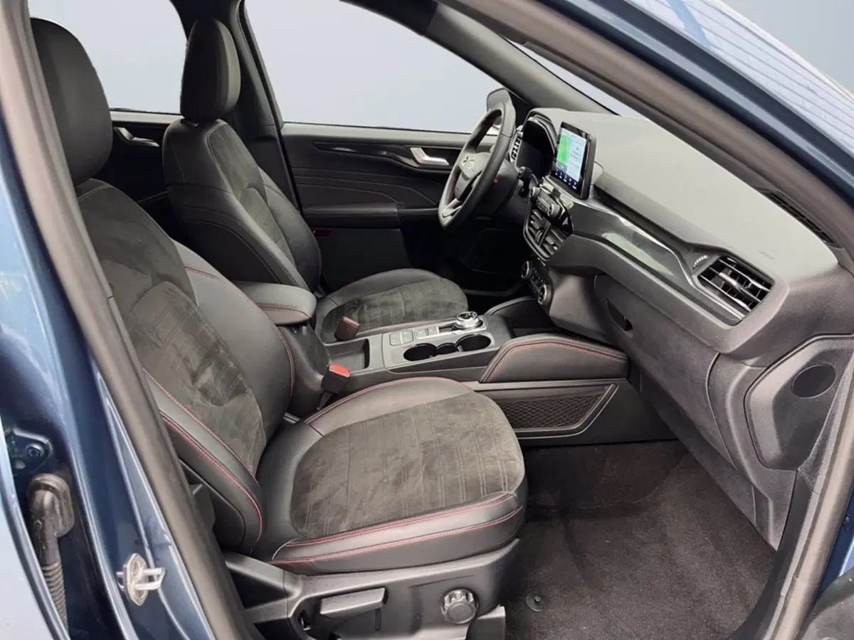 Ford Kuga usata a Milano (15)