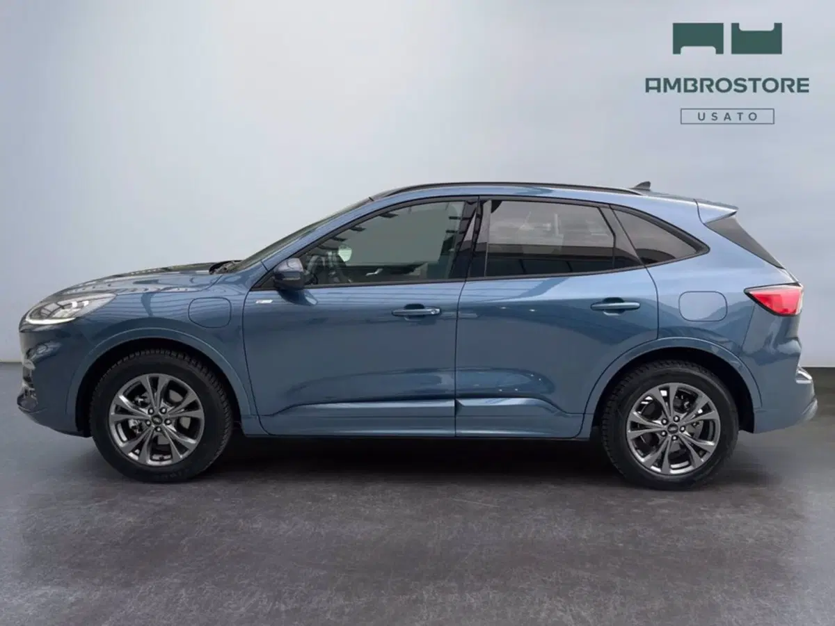 Ford Kuga usata a Milano (2)