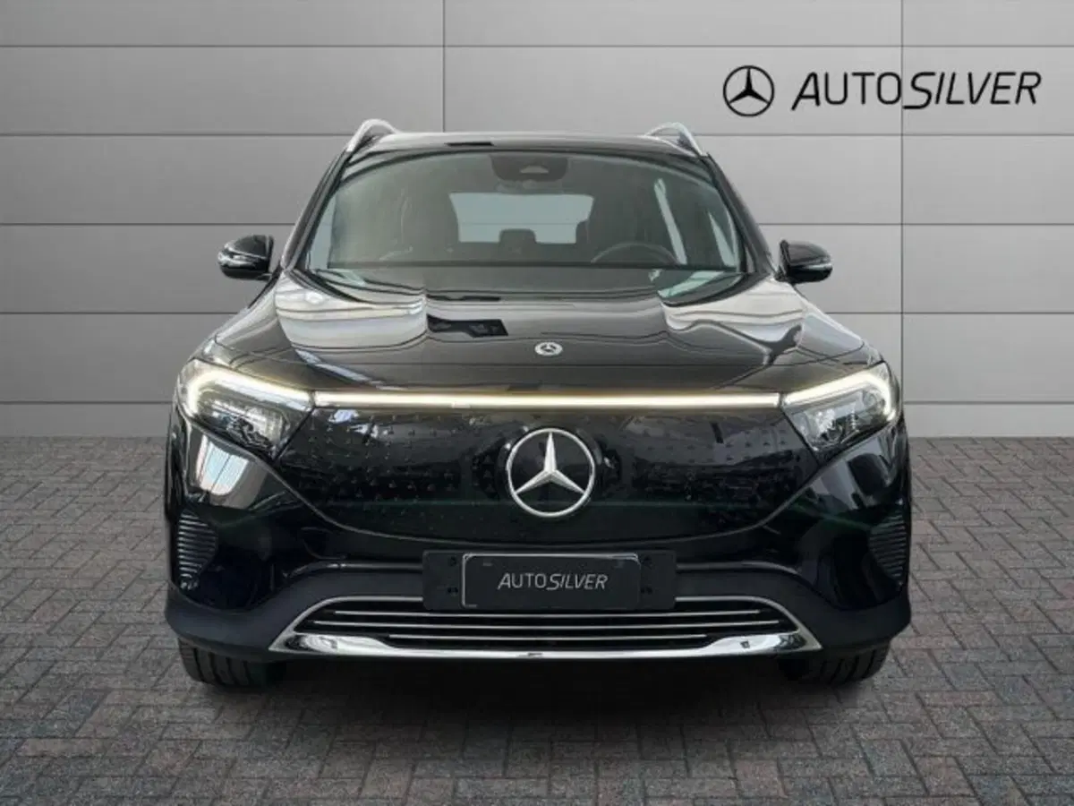 Mercedes-Benz EQB usata a Verona (3)