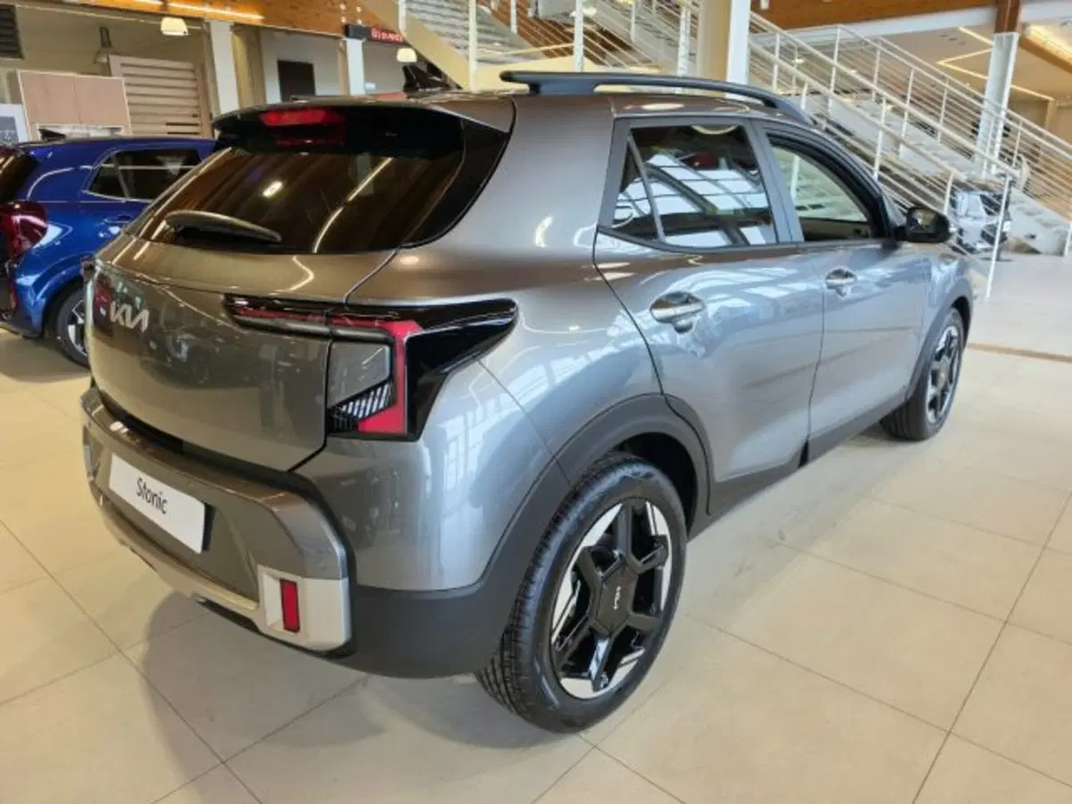 Kia Stonic nuova a Vicenza (5)