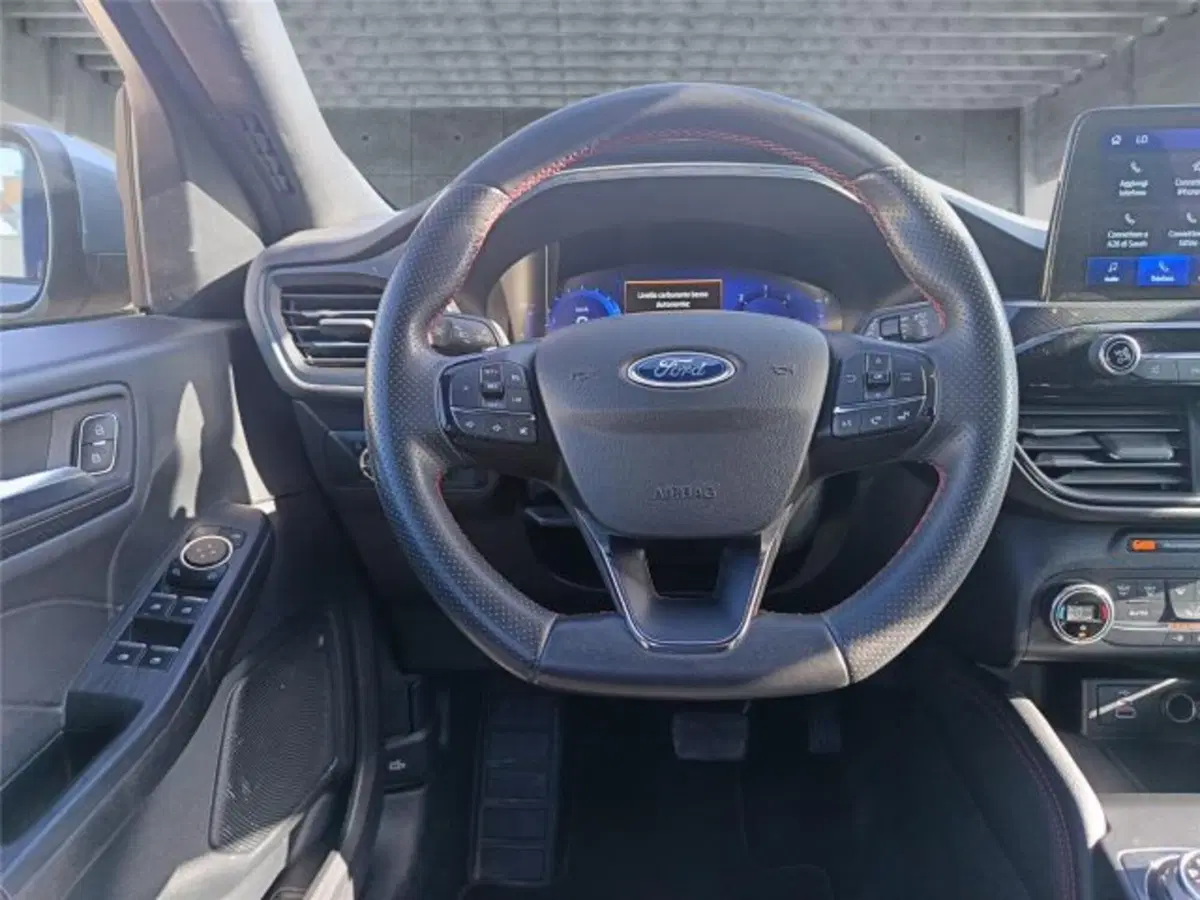 Ford Kuga usata a Bari (14)