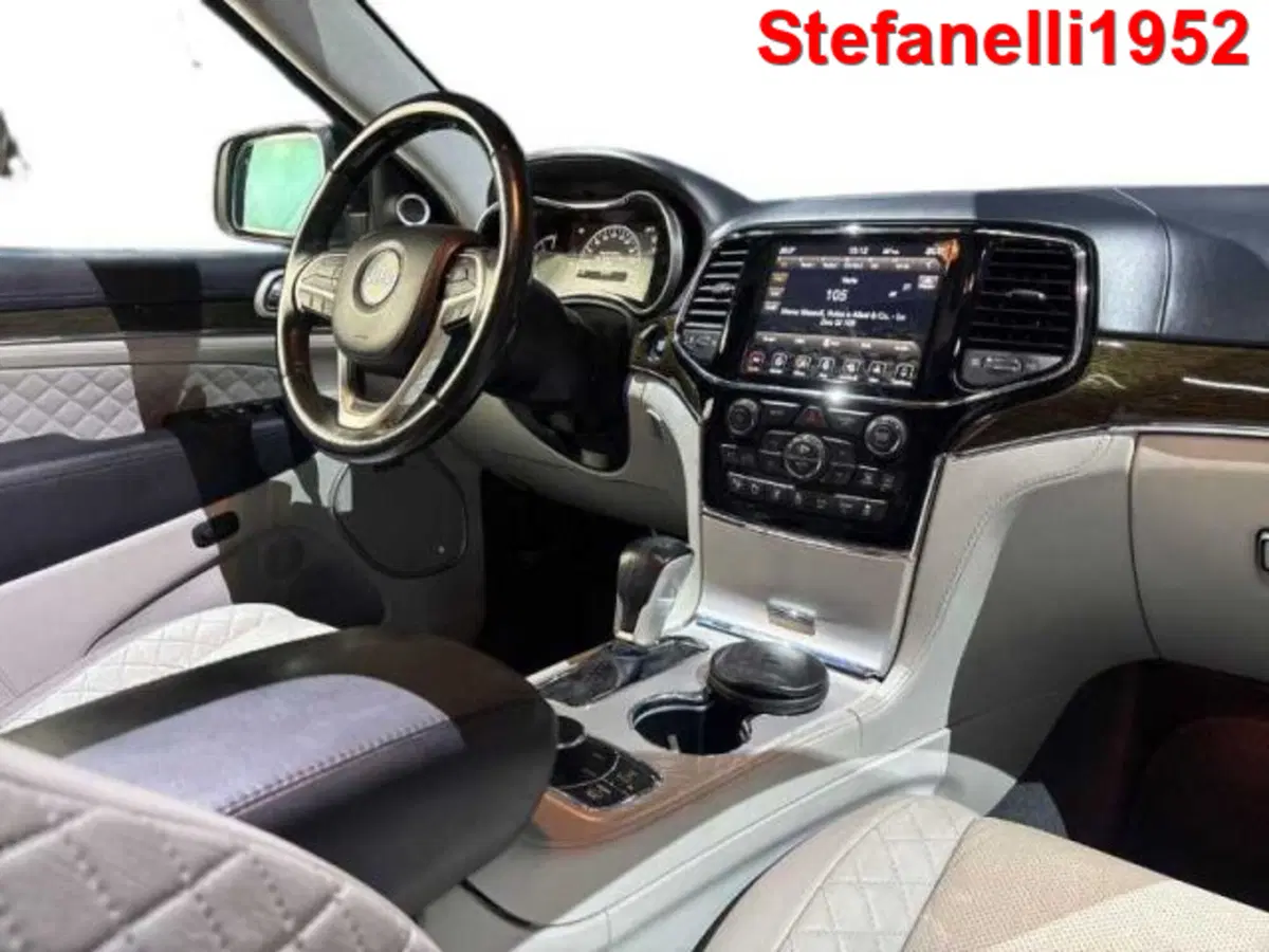 Jeep Grand Cherokee usata a Bologna (15)