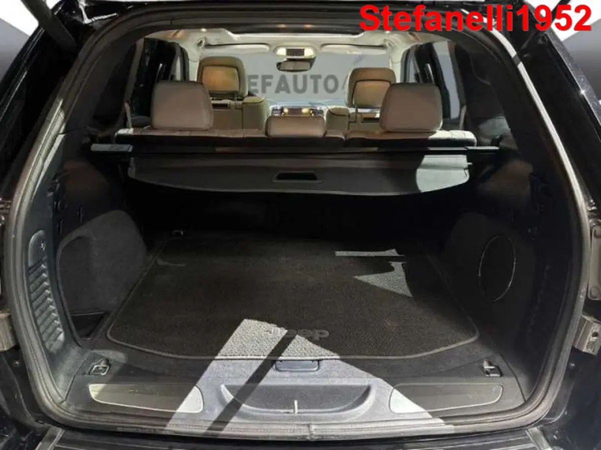 Jeep Grand Cherokee usata a Bologna (7)