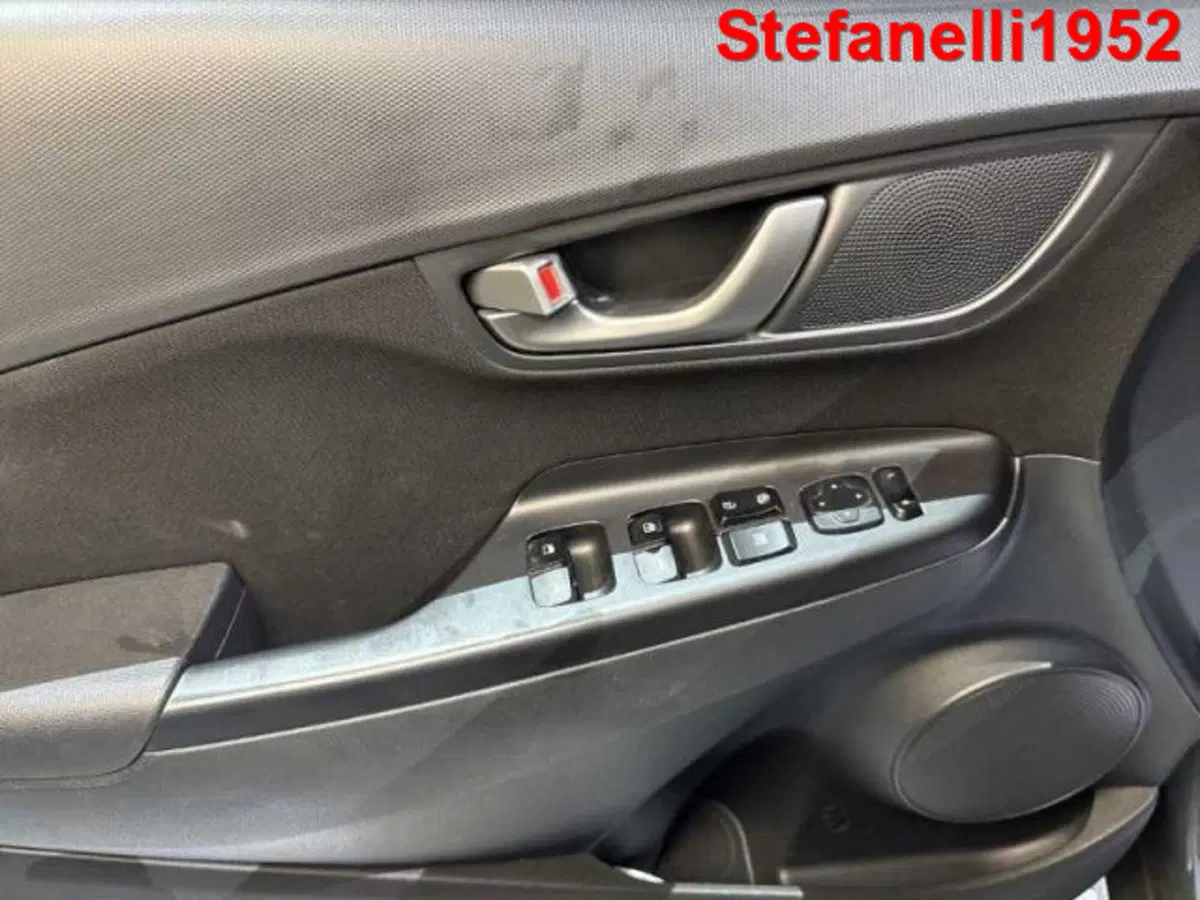 Hyundai Kona usata a Bologna (10)