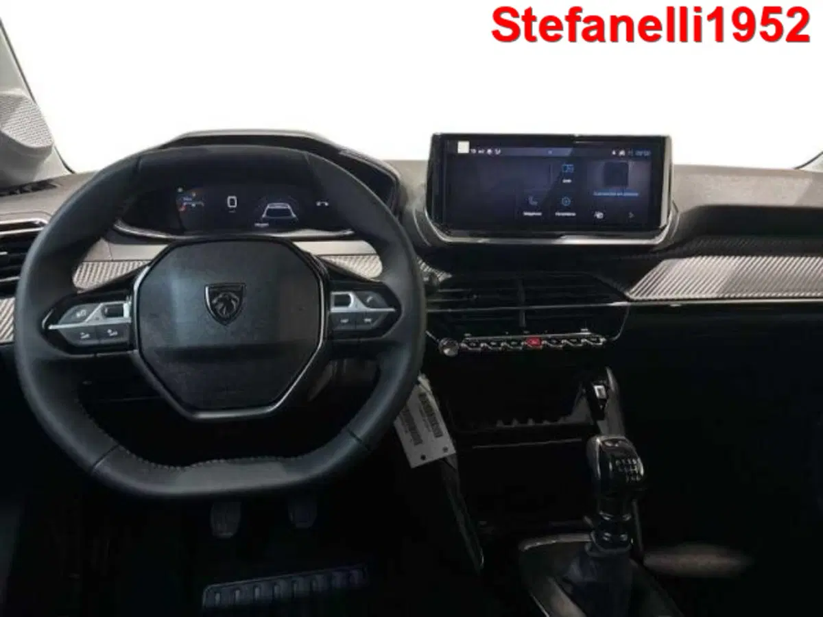 Peugeot 208 nuova a Bologna (14)