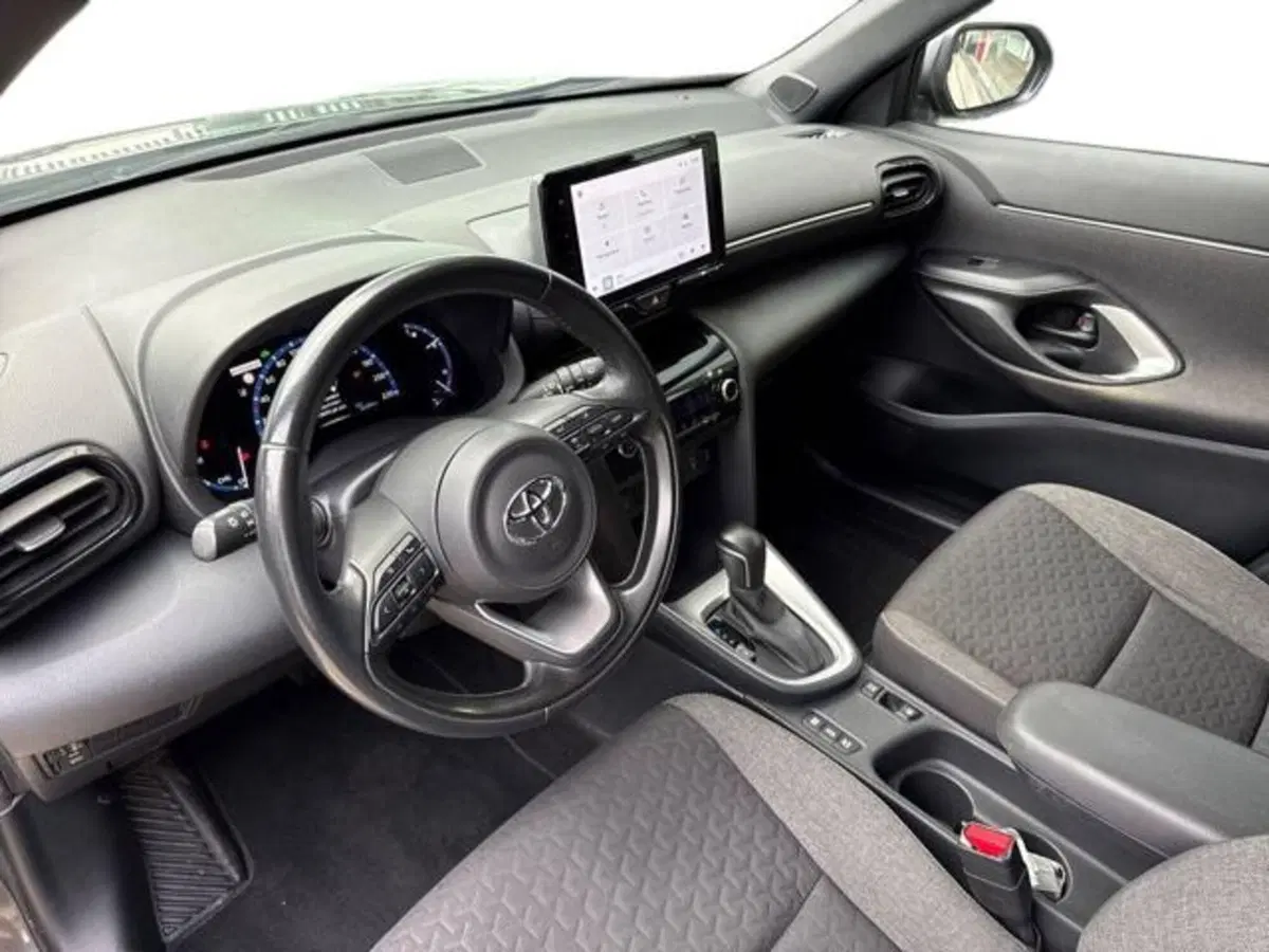 Toyota Yaris Cross usata a Sassari (6)