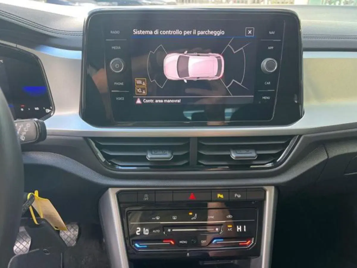 Volkswagen T-Roc usata a Sassari (9)