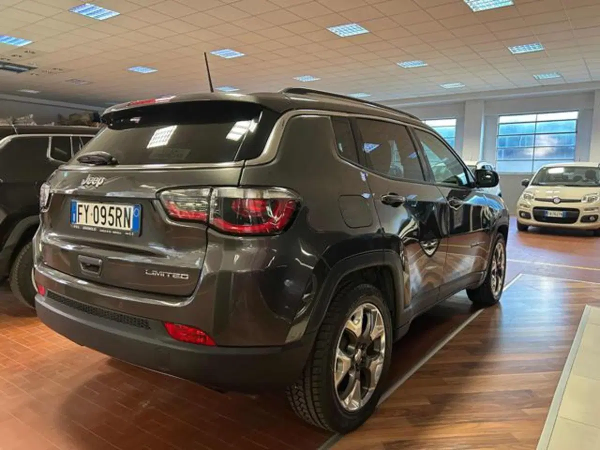Jeep Compass usata a Vercelli (6)