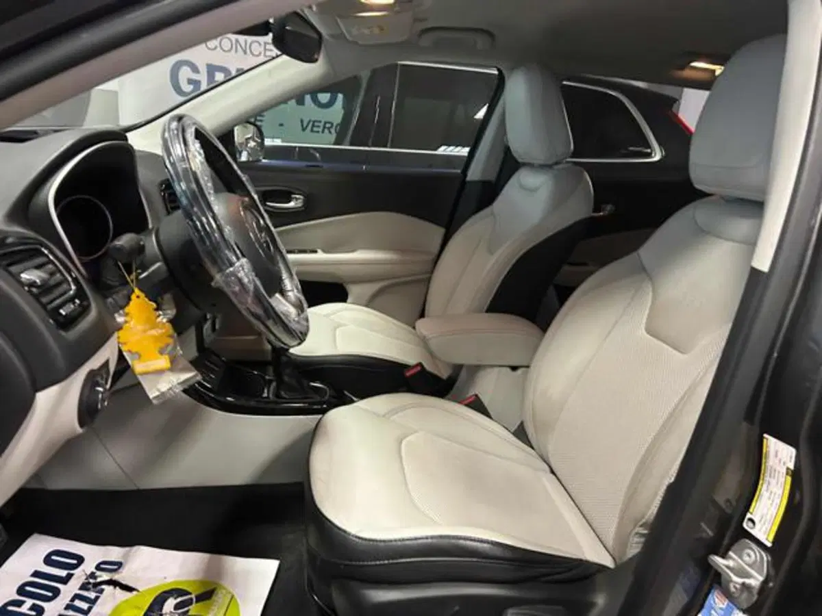 Jeep Compass usata a Vercelli (8)