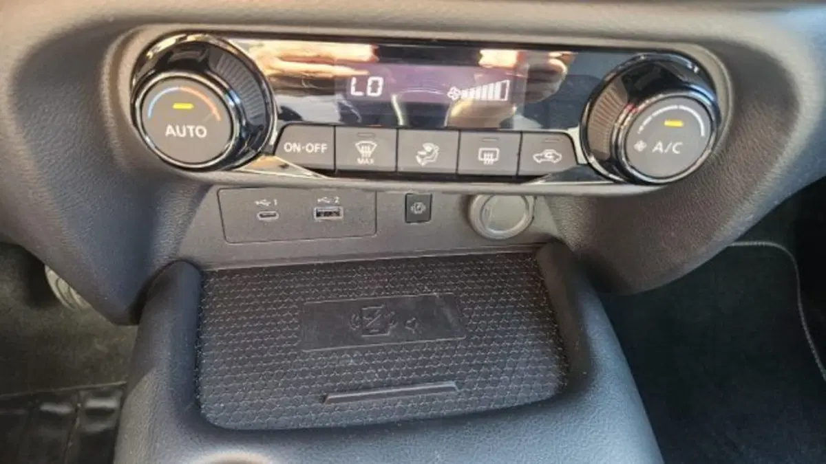 Nissan Juke usata a Lucca (10)