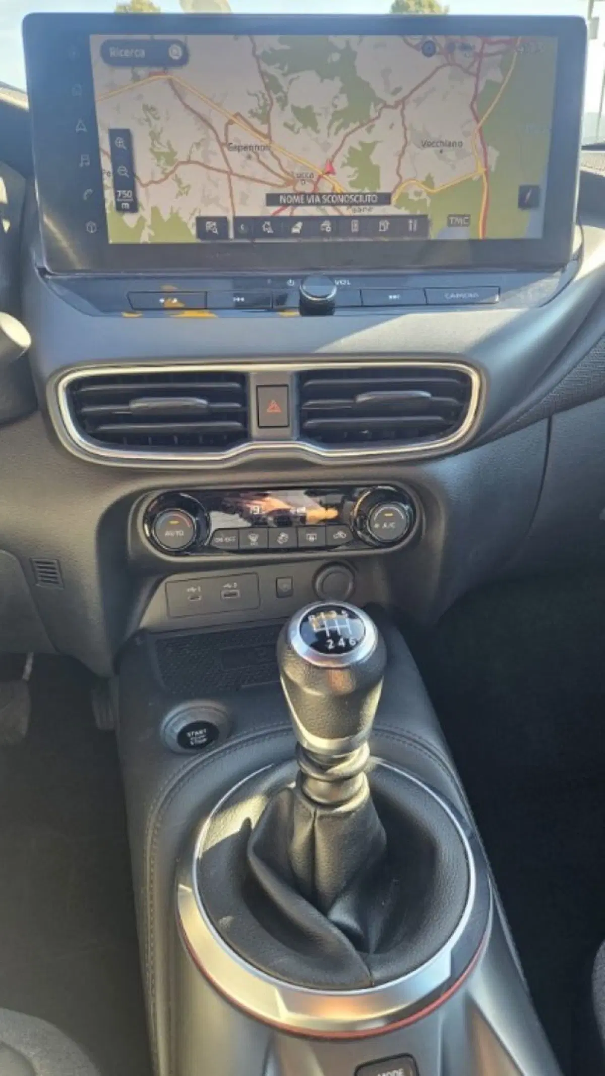 Nissan Juke usata a Lucca (12)