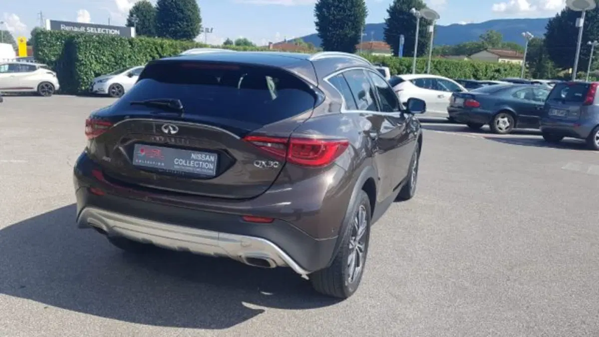 Infiniti QX30 usata a Lucca (4)