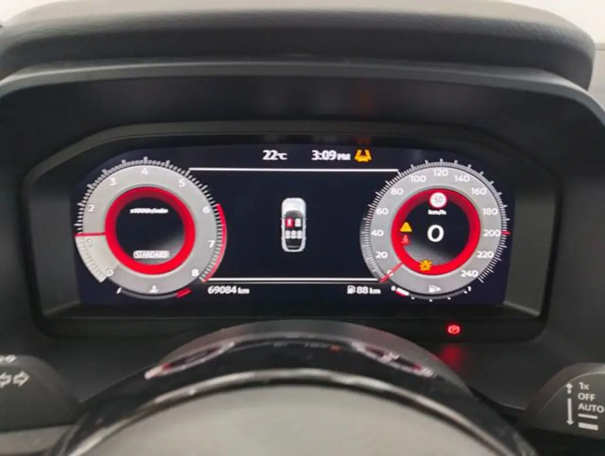 Nissan Qashqai usata a Como (11)