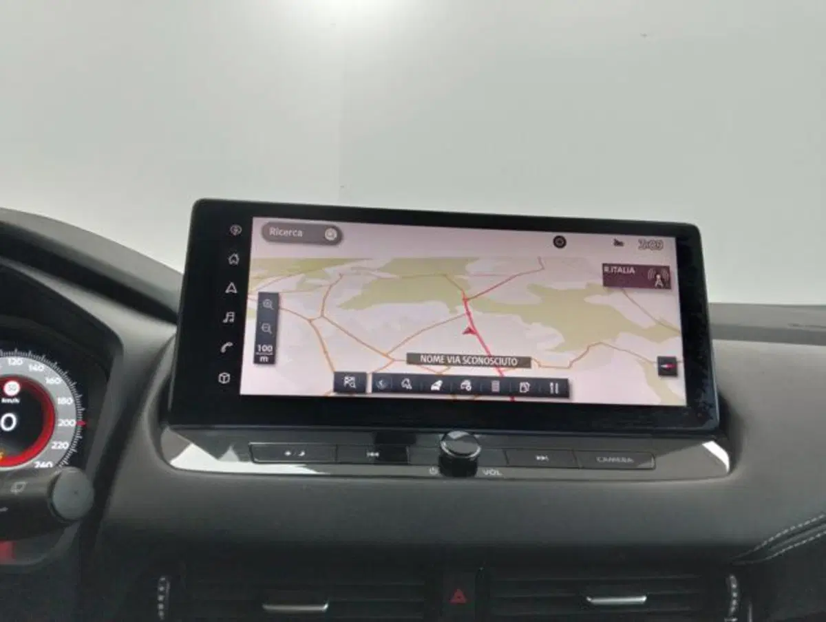 Nissan Qashqai usata a Como (12)