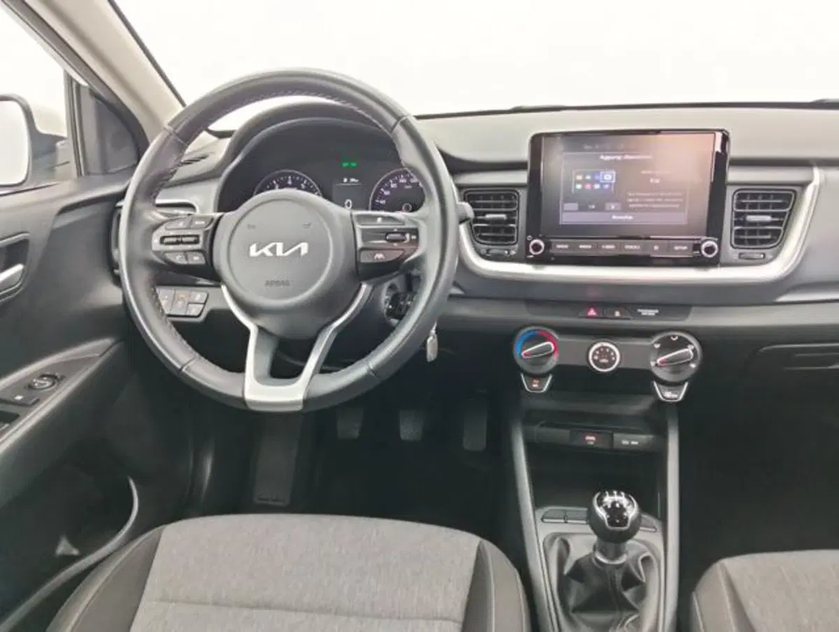 Kia Stonic usata a Como (10)