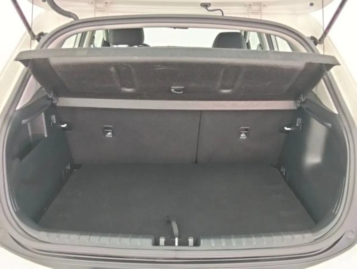 Kia Stonic usata a Como (15)