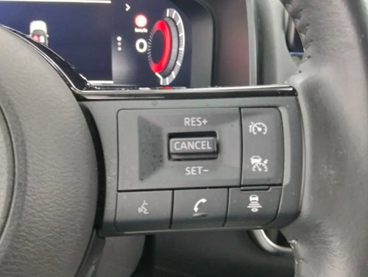 Nissan X-Trail usata a Como (11)