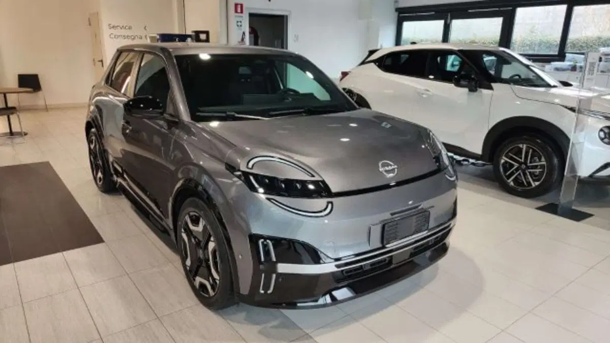 Nissan Micra nuova a Firenze