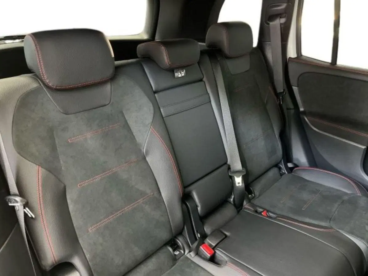 Mercedes-Benz GLB nuova a Verona (15)