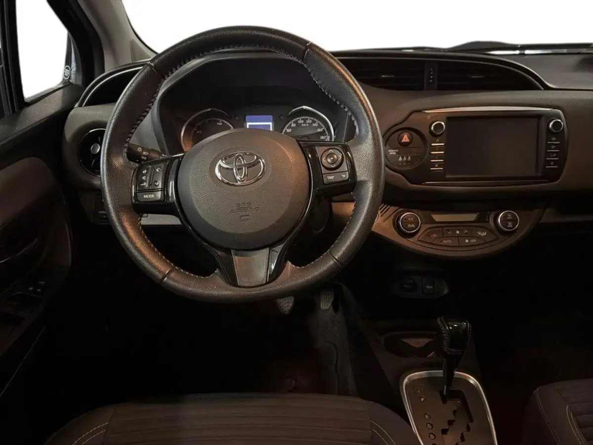 Toyota Yaris usata a Vicenza (8)