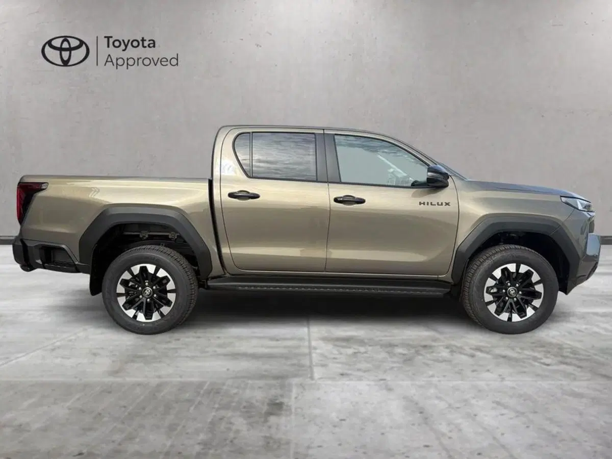 Toyota Hilux nuova a Vicenza (3)