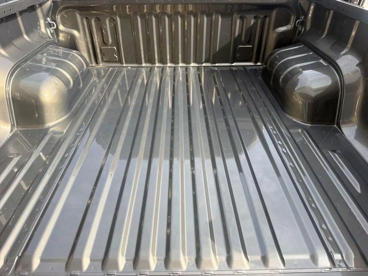 Toyota Hilux nuova a Vicenza (5)
