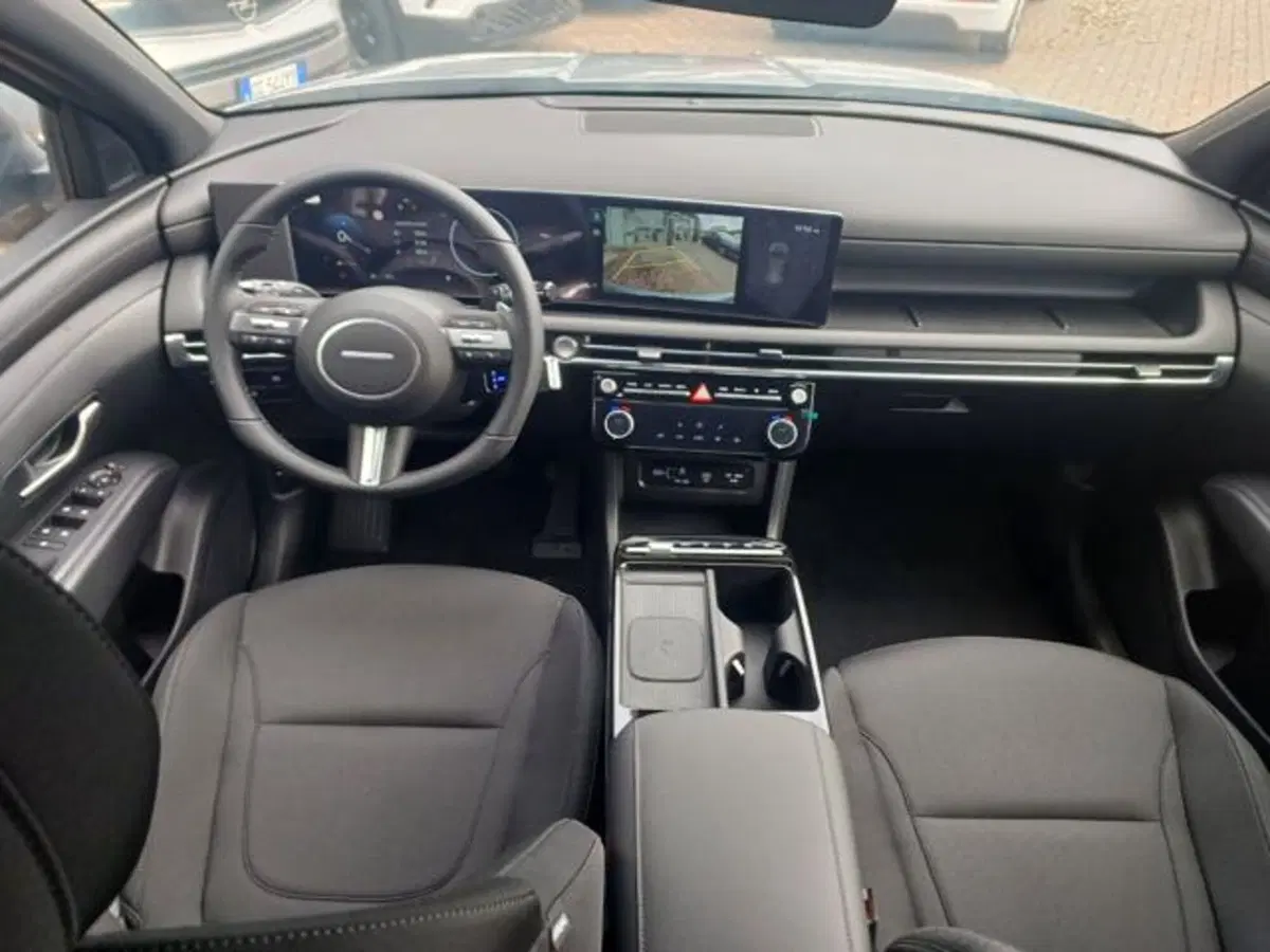 Hyundai Tucson nuova a Savona (14)