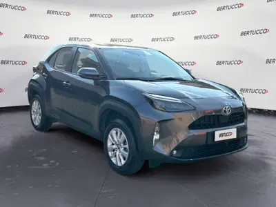 Toyota Yaris Cross 1.5 Hybrid 5p. E-CVT Premiere del 2022 usata a Verona