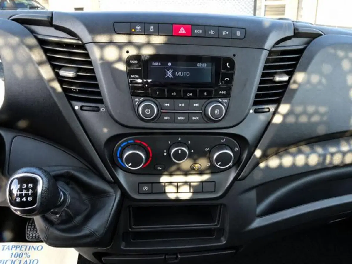 Iveco Daily Telaio usata a Brescia (9)