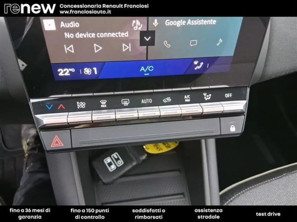 Renault Symbioz nuova a Modena (10)