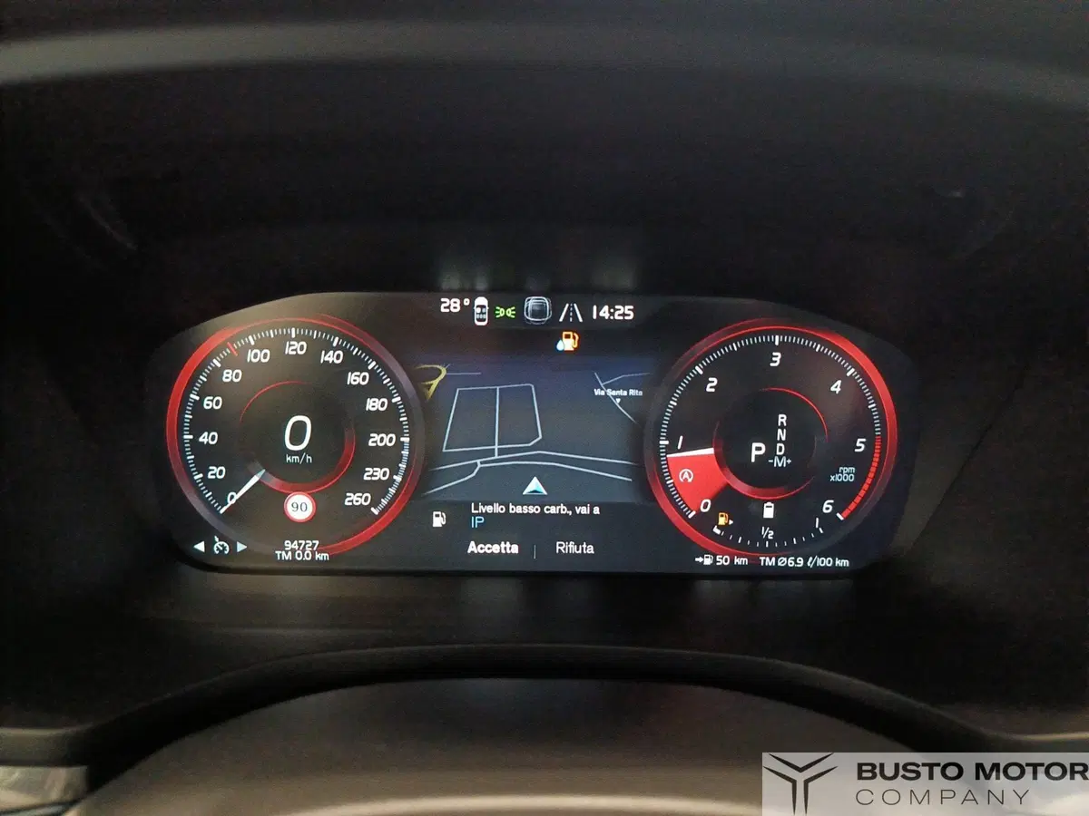 Volvo V60 usata a Varese (12)