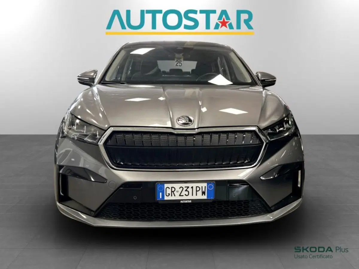 Skoda Enyaq usata a Piacenza (2)