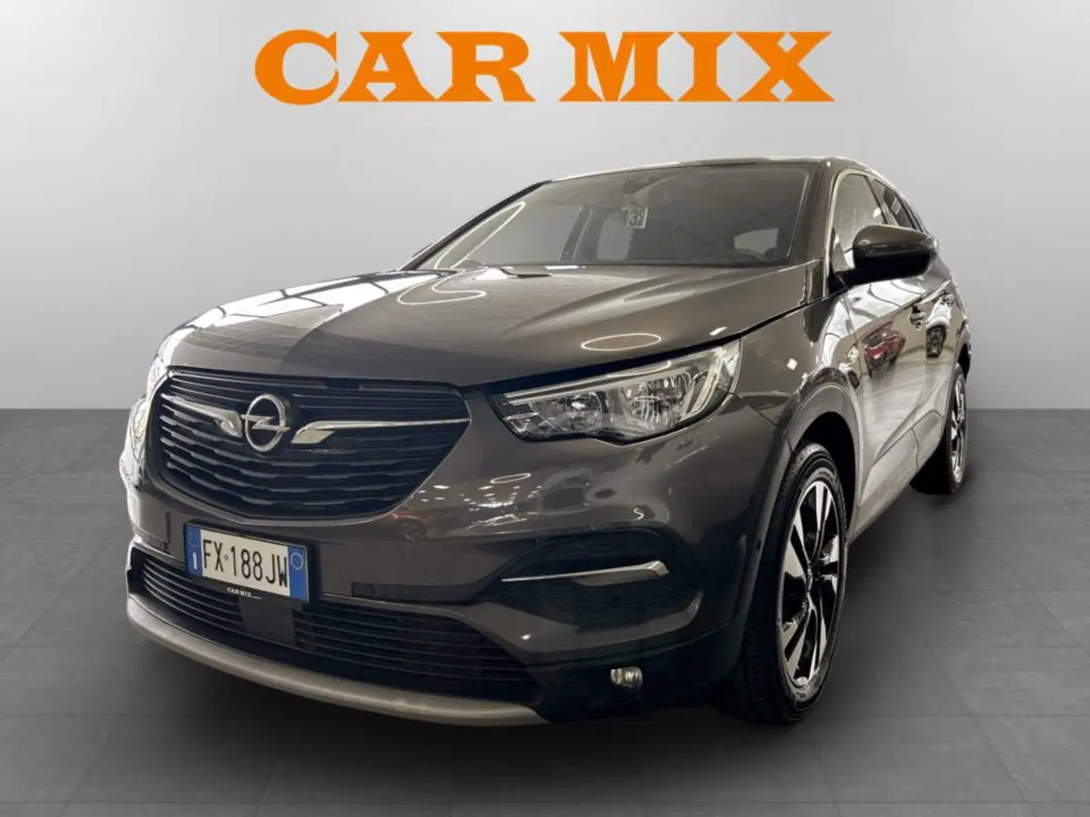 Opel Grandland X usata a Piacenza