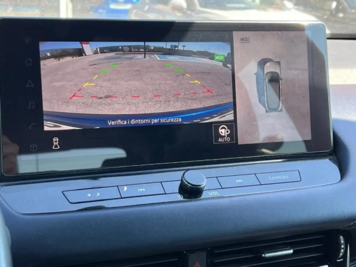 Nissan Qashqai usata a Taranto (14)