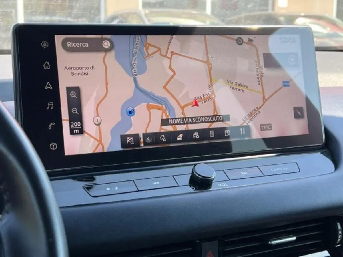 Nissan Qashqai usata a Taranto (15)
