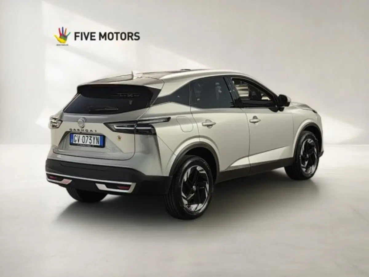 Nissan Qashqai usata a Taranto (8)