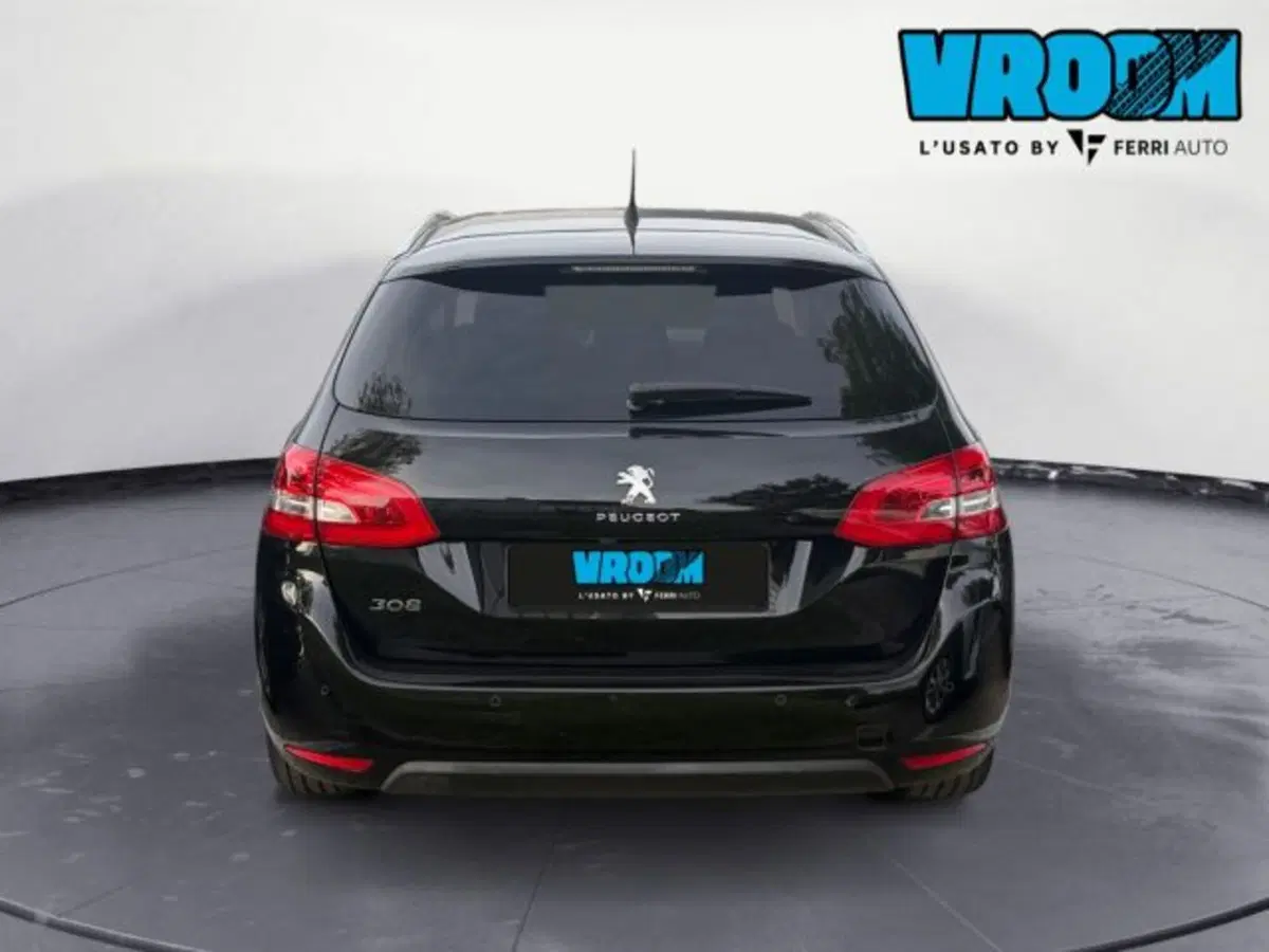 Peugeot 308 SW usata a Udine (6)