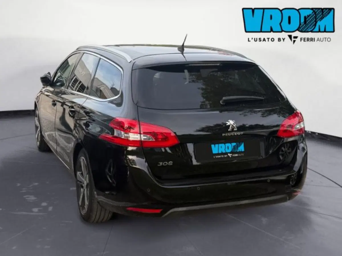 Peugeot 308 SW usata a Udine (7)