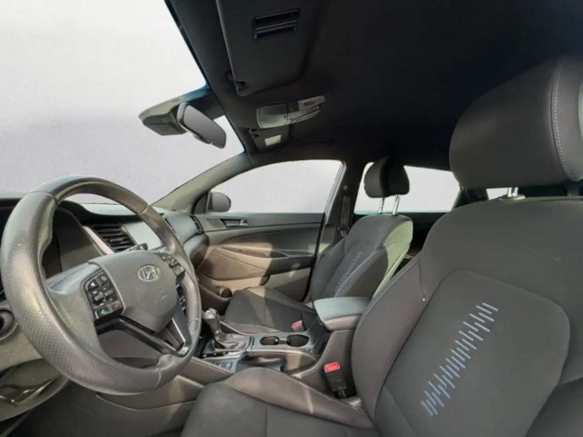 Hyundai Tucson usata a Udine (8)