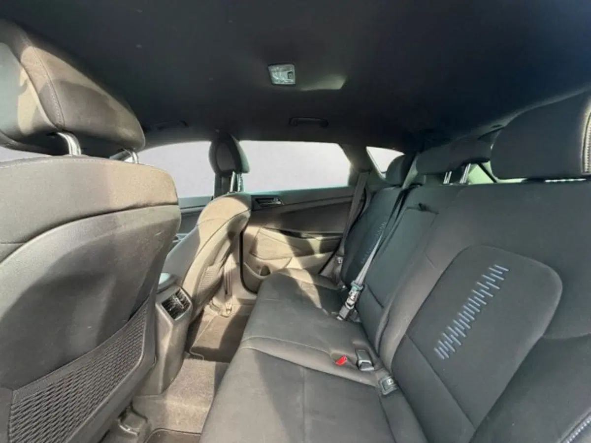 Hyundai Tucson usata a Udine (9)