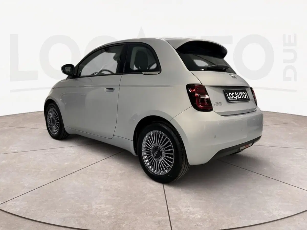 Fiat 500 nuova a Torino (5)